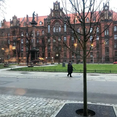 Louis & Elza Old Town Romantic Wroclaw