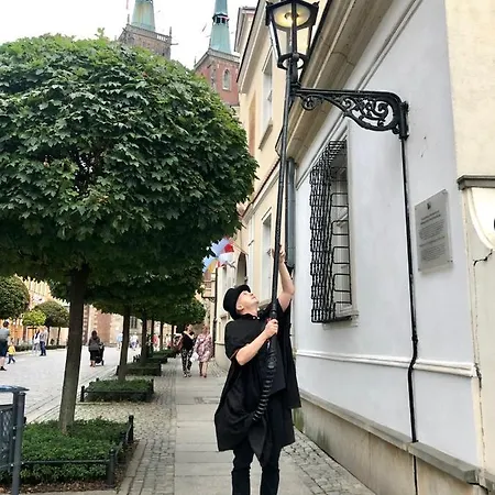Louis & Elza Old Town Romantic Apartment